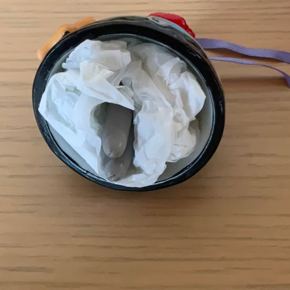 Vintage 2000 Hallmark porcelain Christmas Mouse Bell Ornament - Picture 4 of 5